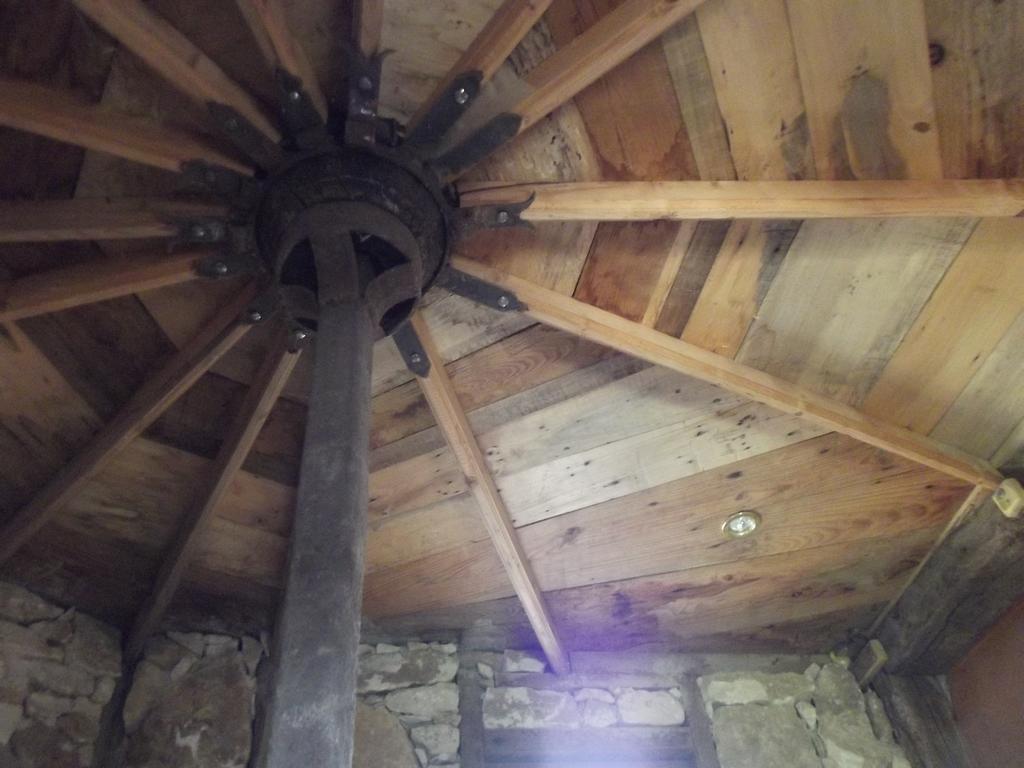 Gites Des 3 Vallees Salignac Eyvigues Екстериор снимка