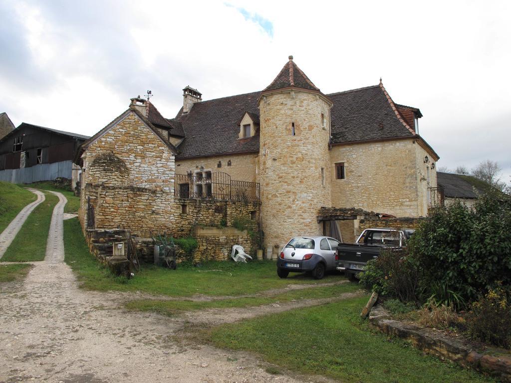 Gites Des 3 Vallees Salignac Eyvigues Екстериор снимка